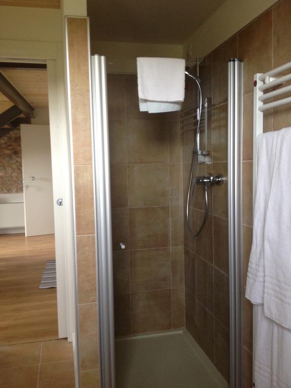 Bed & Breakfast Le Coste Lazise Room photo